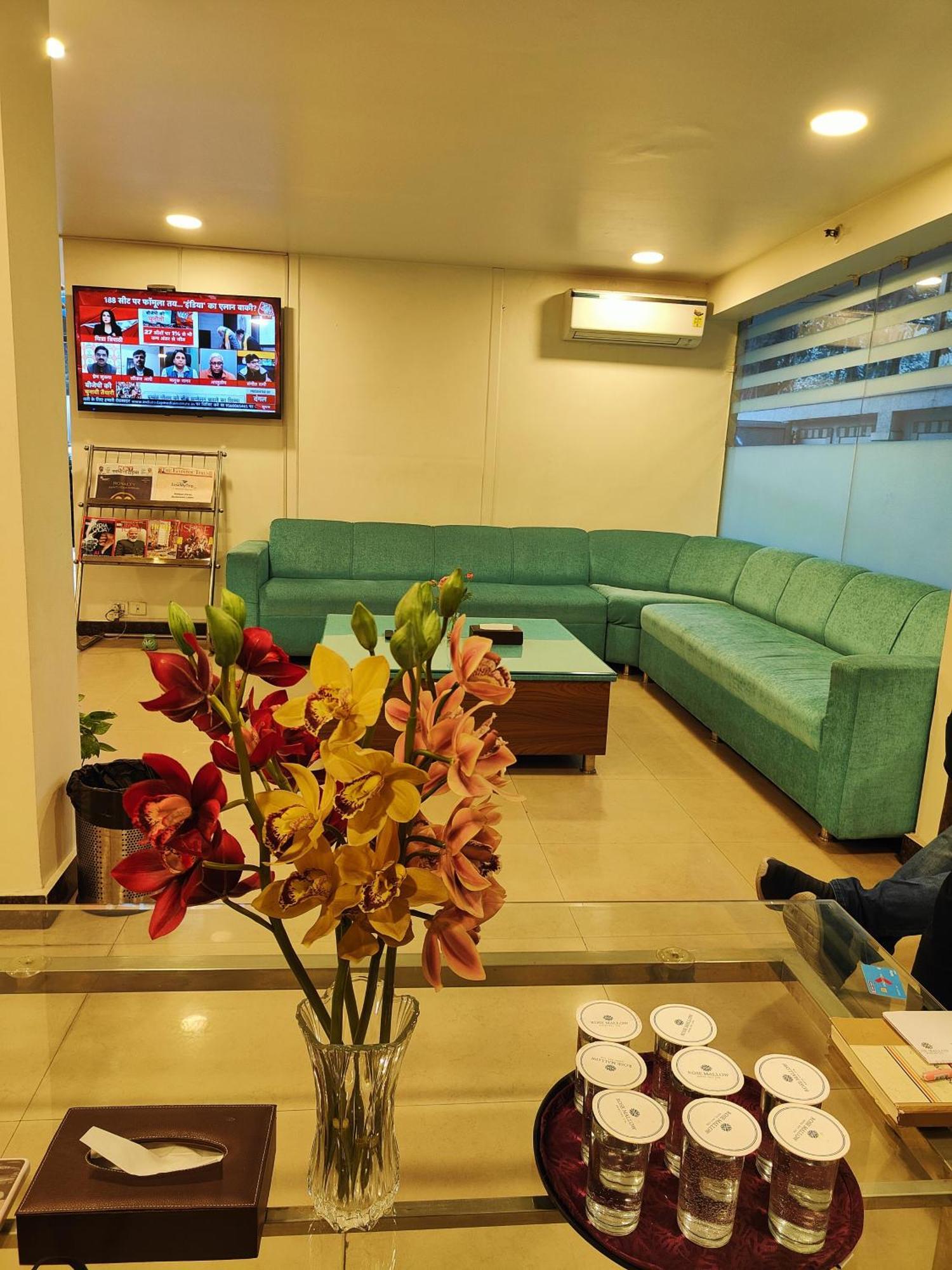 Rosemallow Hotel New Delhi Luaran gambar