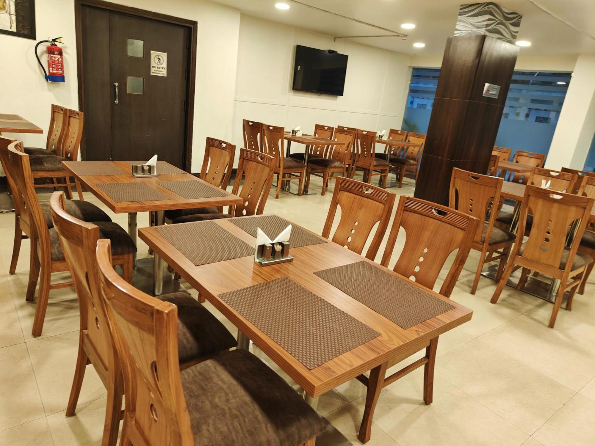 Rosemallow Hotel New Delhi Luaran gambar
