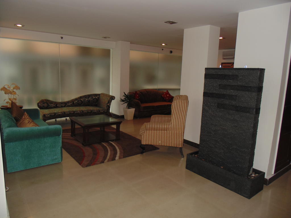 Rosemallow Hotel New Delhi Luaran gambar